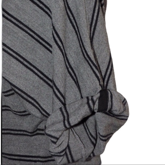 Theory Striped Sweater - Picture 4 of 8